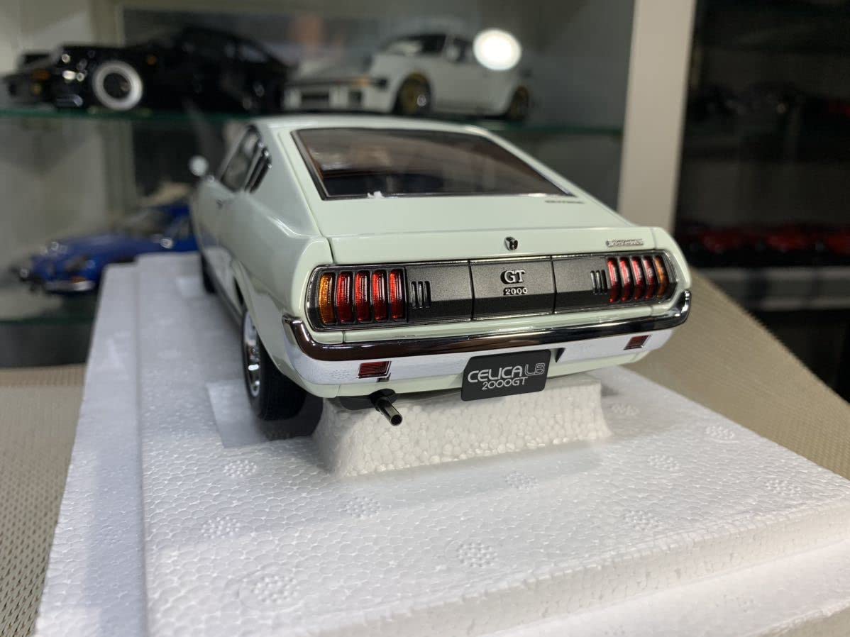 オートアート社製　CELICA 2000GT ミニカー ホワイト　1/18 Amazon | オートアート(AUTOart) 1/18 トヨタ セリカ リフトバック